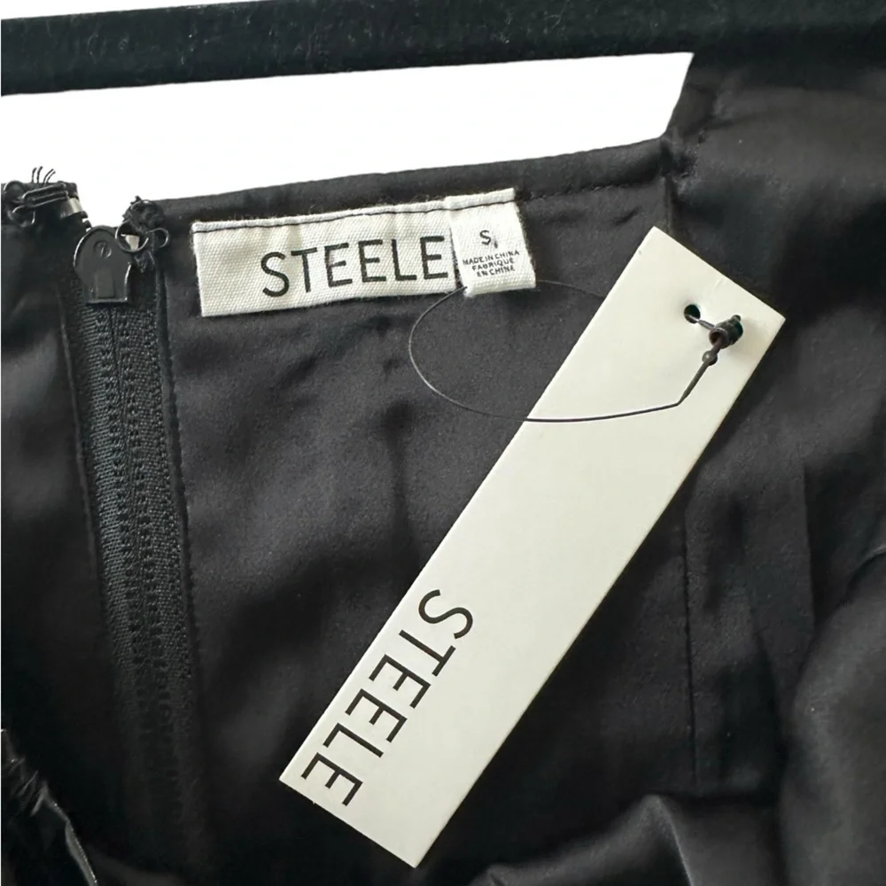 STEELE Black PU Shiny Latex Corset Top Size Small with Zipper NWT - Picture 5 of 7